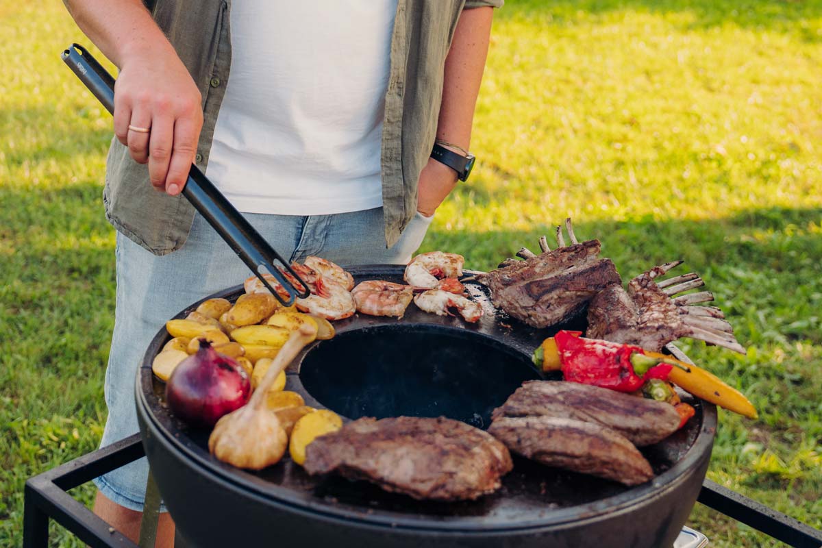 Höfats Grillzange schwarz - Grillstar.deHöfats Grillzange schwarzHöfatsGrillstar.de40642510085944064251008594