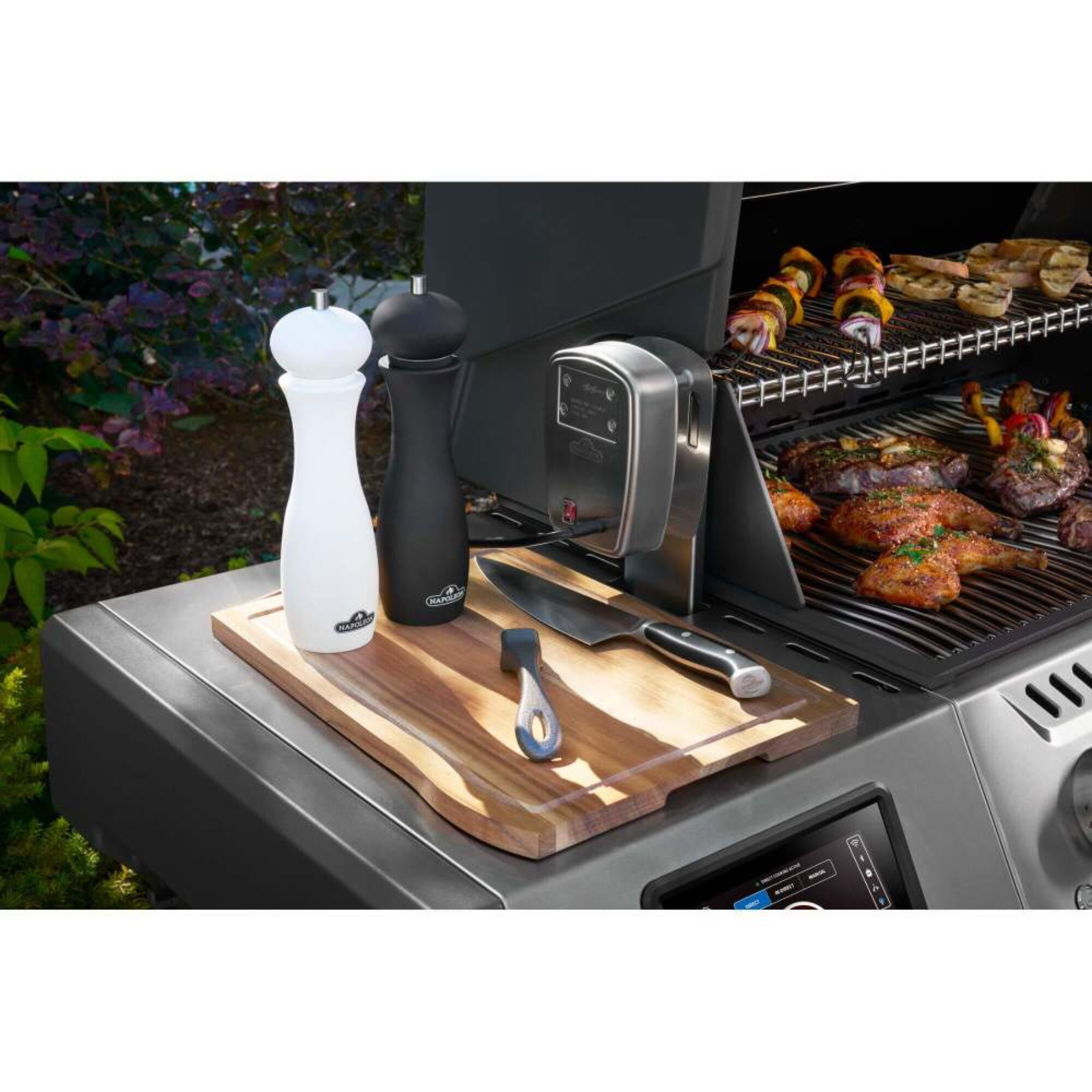 Napoleon Prestige PRO™ 500, Connected, Edelstahl, inkl. Drehspieß